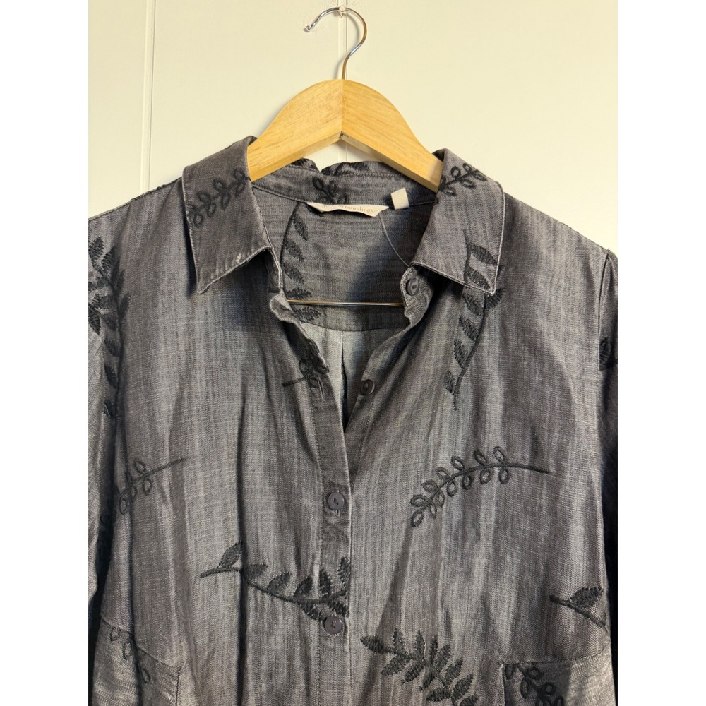 Soft Surroundings Button Down PM Gray Embroidered Leaf Tencel Tunic 3CV85 - Picture 2 of 8